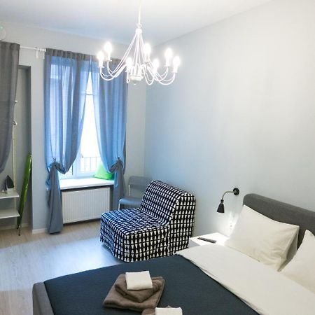 Snizhna 4 Apartment Lviv Ngoại thất bức ảnh