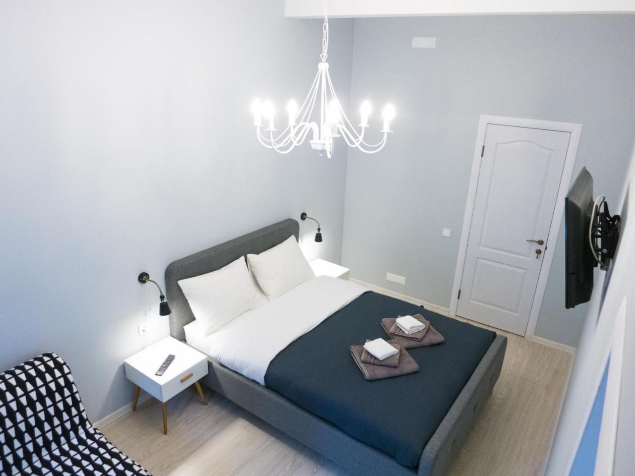 Snizhna 4 Apartment Lviv Ngoại thất bức ảnh